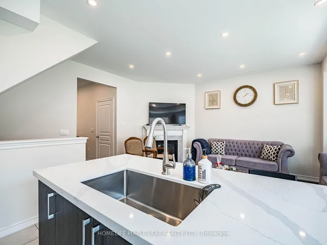 Additional image 23 of 1454 Chretien St