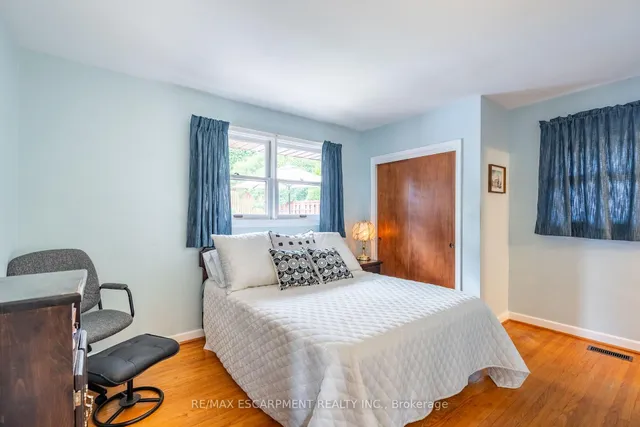 Additional image 13 of 902 North Shore Blvd