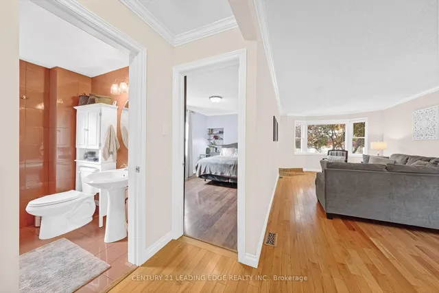 Additional image 45 of 215 Wexford Ave