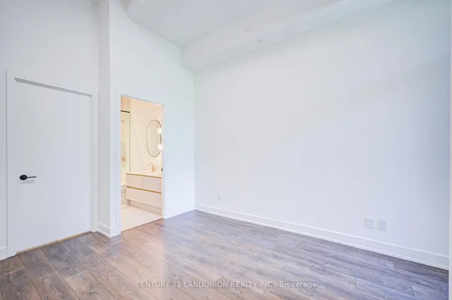 Additional image 17 of 1285 Queen St Unit 102