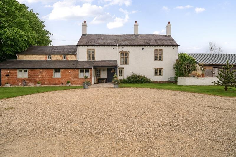 Additional image 41 of Hawkeridge Farm, Mill Lane, Hawkeridge