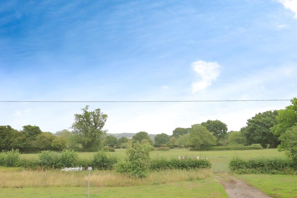 Additional image 18 of Bromsgrove Road, Romsley, Halesowen