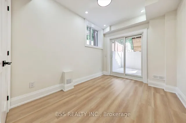 Additional image 38 of 245 Ferris Rd