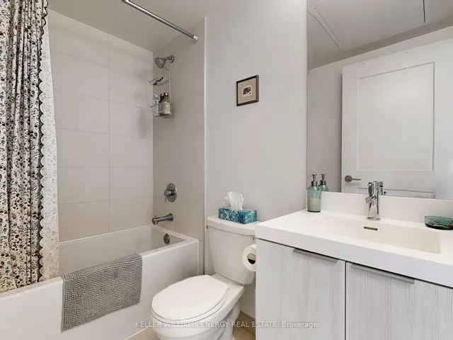 Additional image 11 of 8 Widmer St Unit 4008