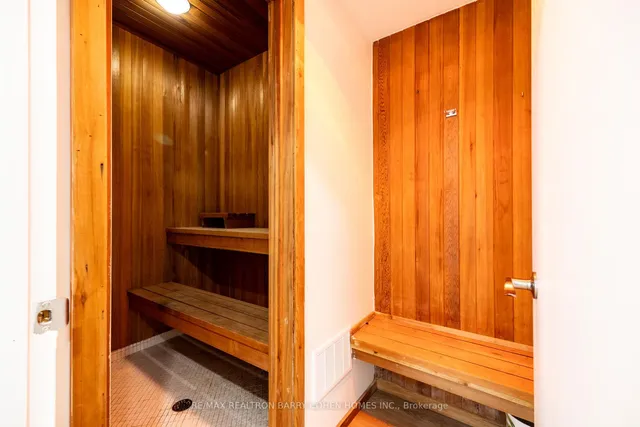 Additional image 41 of 10 Penwood Cres