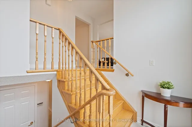 Additional image 4 of 28 Clubhouse Crt