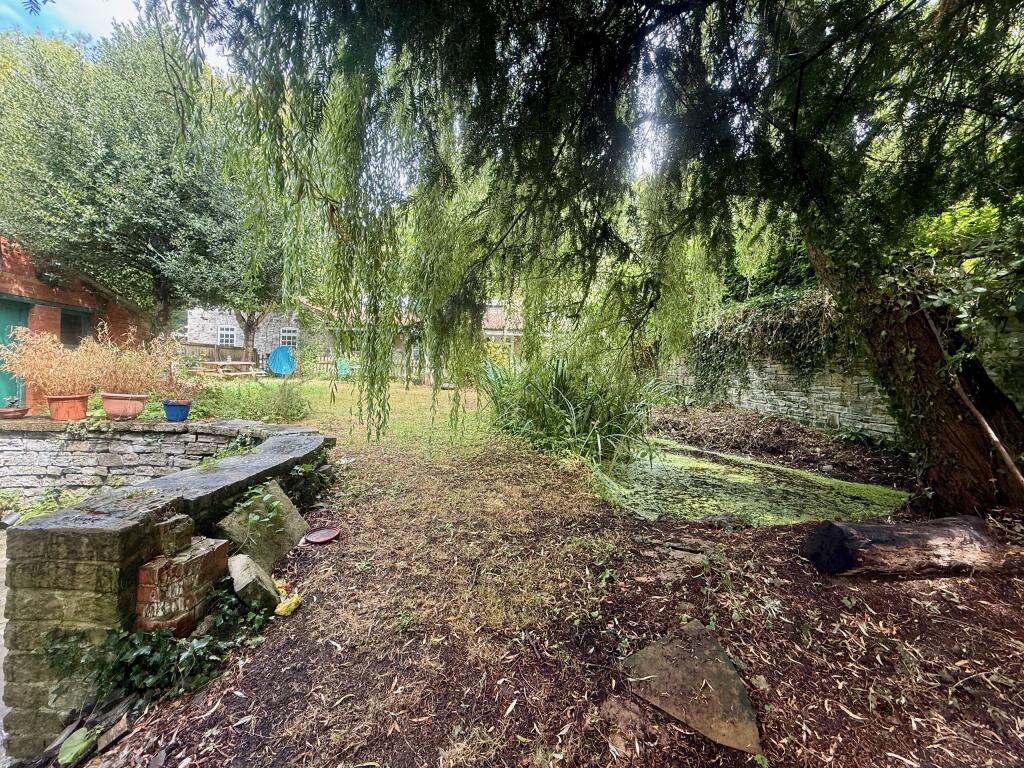 Additional image 25 of Tor Court, Coursing Batch, Glastonbury