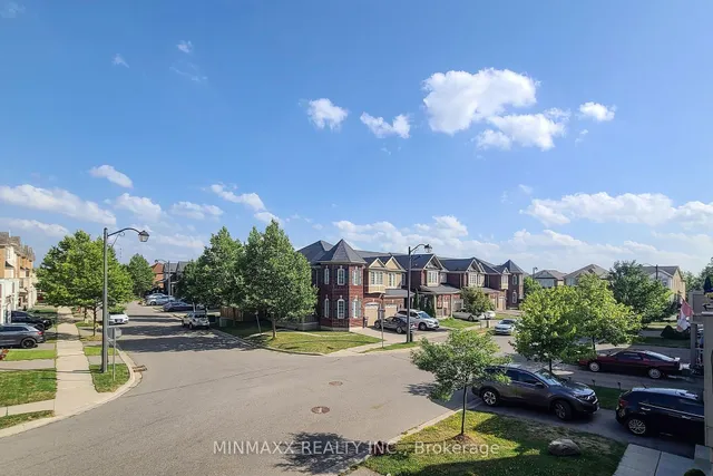 Additional image 50 of 449 DALHOUSIE Gate