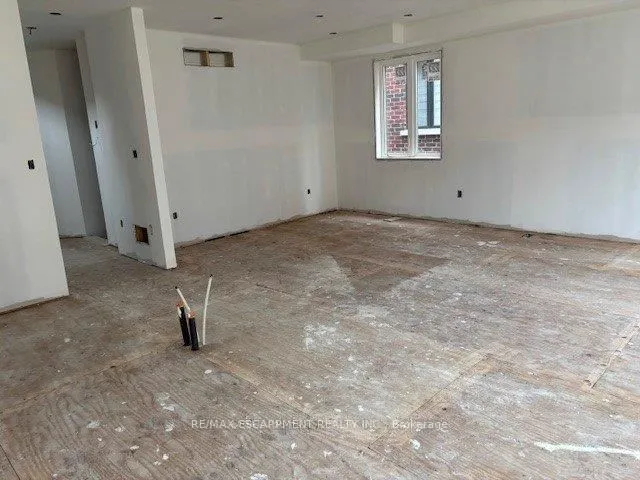 Additional image 5 of 24 Sagewood Dr