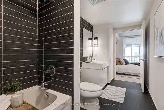 Additional image 24 of 5 Hanna Ave Unit 505