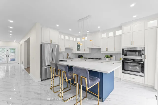 Additional image 13 of 16 Banks Dr