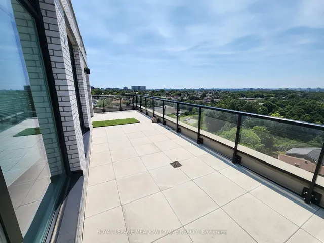 Additional image 29 of 3100 Keele St Unit 918