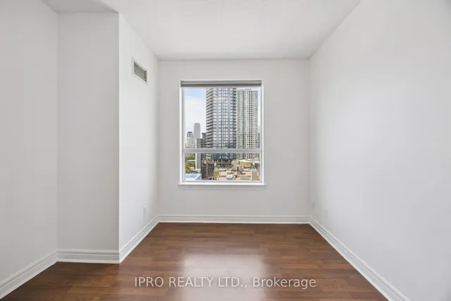 Additional image 23 of 225 Wellesley St Unit 1203