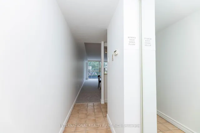 Additional image 10 of 705 King St Unit 215