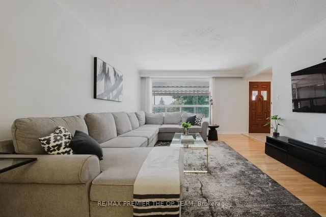 Additional image 5 of 2939 Islington Ave