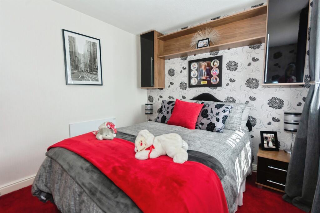 Additional image 9 of Low Thatch, BIRMINGHAM