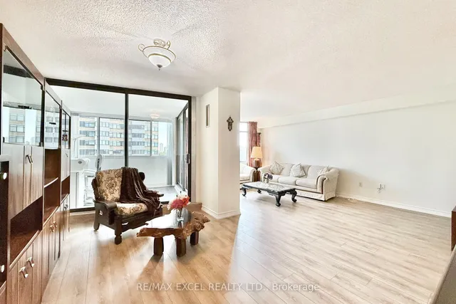 Additional image 12 of 1201 Steeles Ave Unit 501
