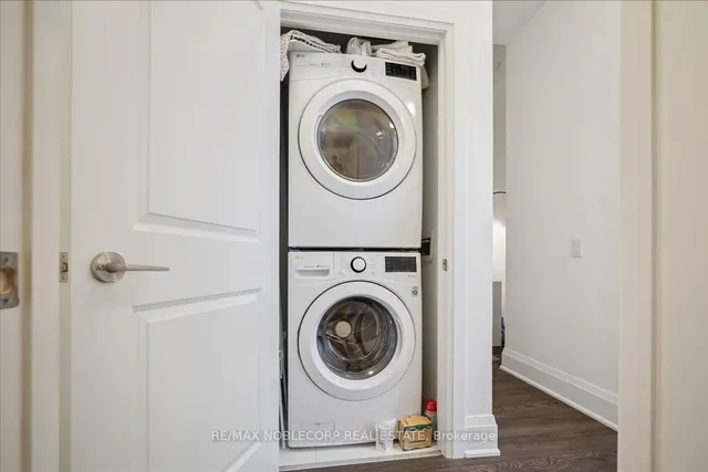 Additional image 21 of 120 Parliament St Unit 607