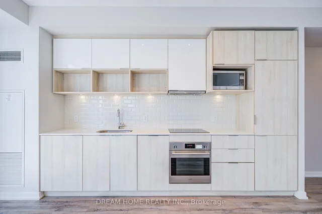 Additional image 16 of 52 Forest Manor Rd Unit 708