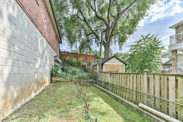 Additional image 30 of 382 Blackthorn Ave