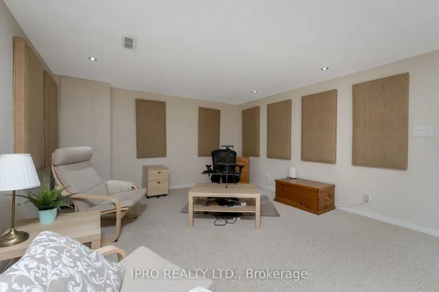 Additional image 38 of 20 Lennox Crt