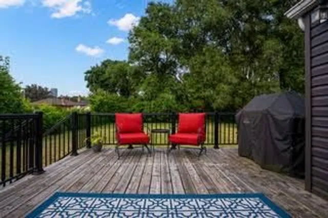 Additional image 44 of 103 Neilson Dr