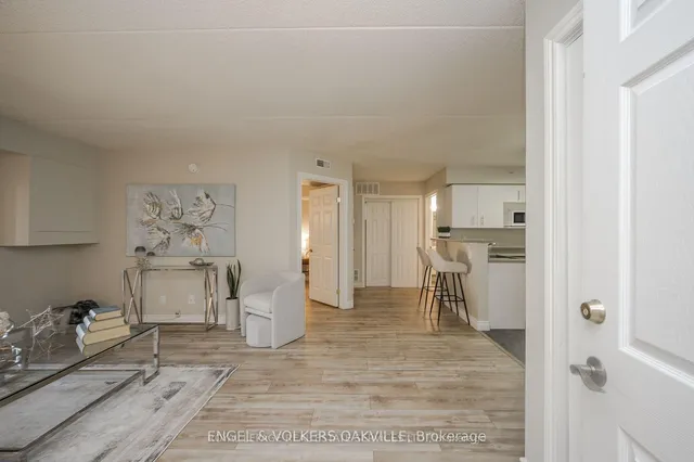 Additional image 7 of 1810 Walkers Line Unit 308