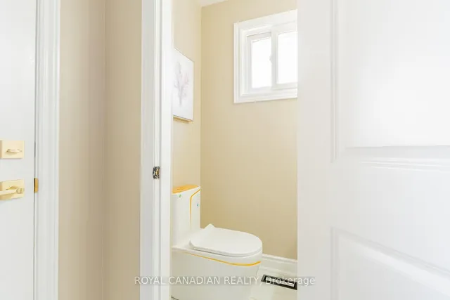 Additional image 39 of 60 Cherrytree Dr