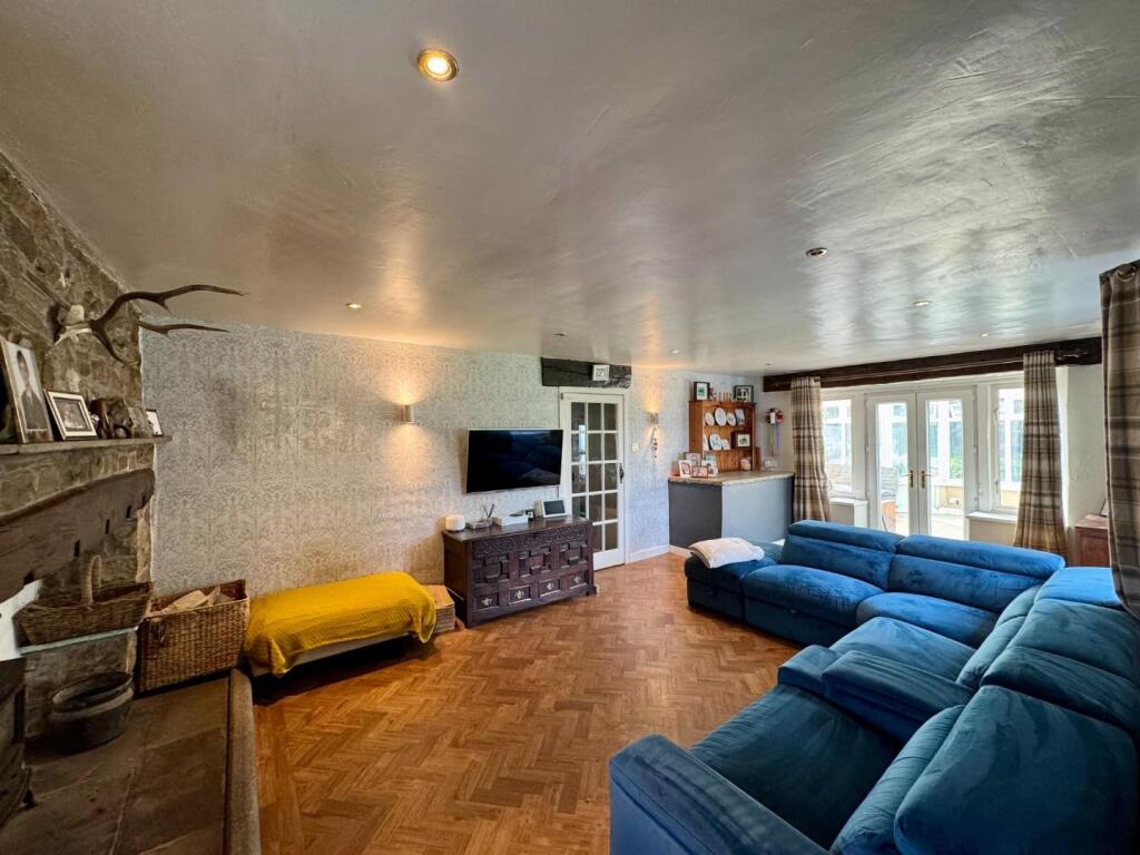 Additional image 15 of Woodplumpton Road, Burnley