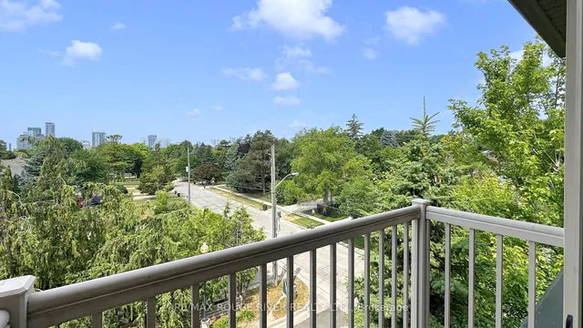 Additional image 41 of 56 Clairtrell Rd