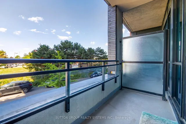 Additional image 27 of 55 Eglinton Ave Unit 104