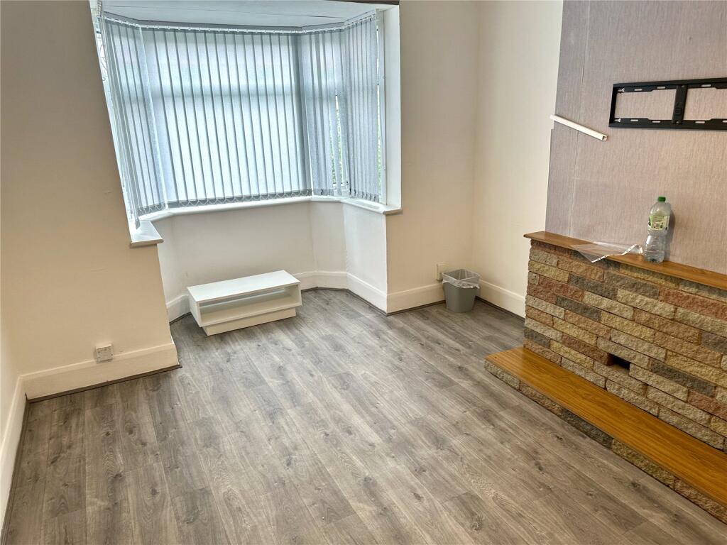 Additional image 2 of Redthorn Grove, Birmingham, West Midlands, B33