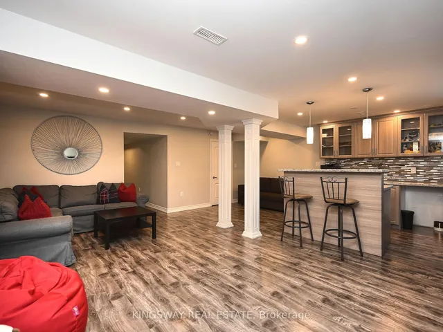 Additional image 32 of 620 LANGHOLM St