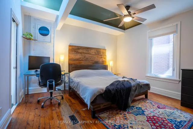 Additional image 9 of 35 Mountain Ave