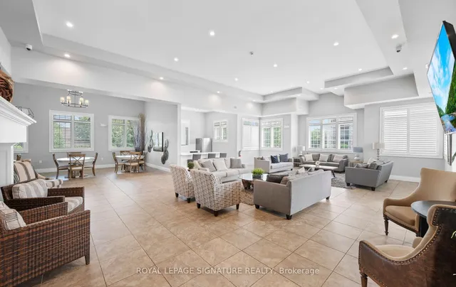 Additional image 39 of 1470 Main St Unit 204