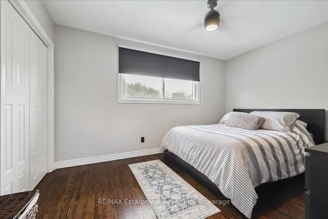 Additional image 27 of 755 Parker Cres