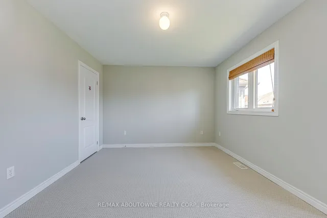 Additional image 28 of 1254 Craigleith Rd