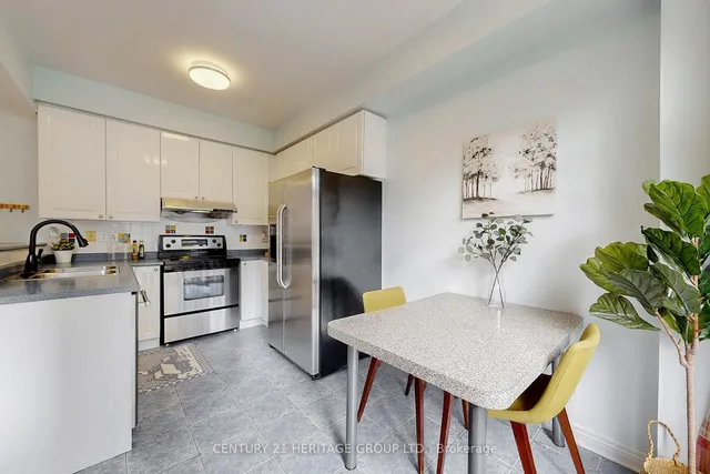 Additional image 12 of 4 Sunnyvale Gate