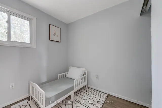 Additional image 27 of 59 Enmount Dr