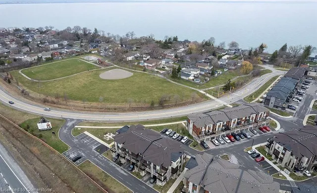 Additional image 46 of 590 North Service Rd