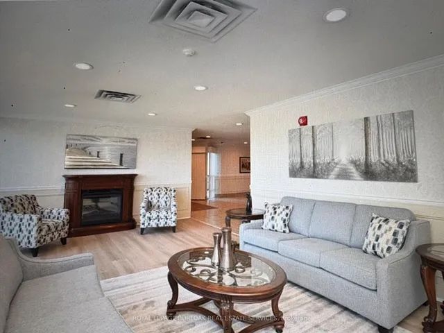 Additional image 23 of 5070 Pinedale Ave Unit 207