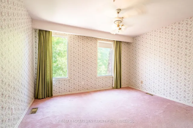 Additional image 26 of 6746 Appleby Line