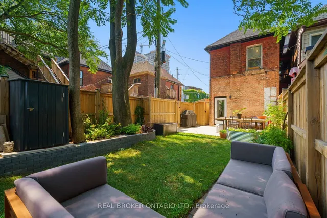 Additional image 34 of 164 Catharine St