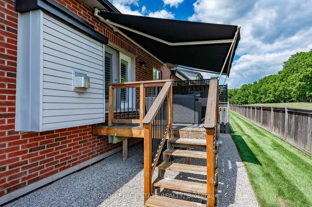 Additional image 37 of 36 Toulon Ave