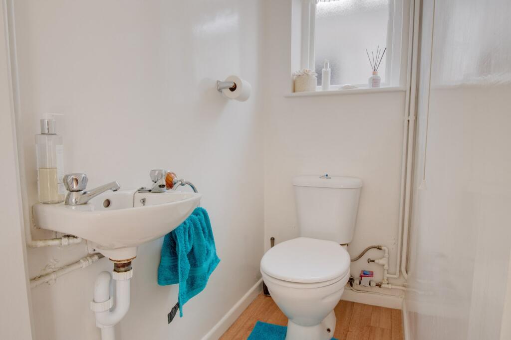 Additional image 11 of Brueton Avenue, Bromsgrove, Worcestershire, B60