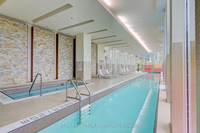 Additional image 37 of 19 Singer Crt Unit 1109A