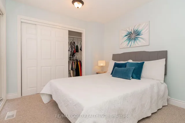 Additional image 15 of 10 Brookdale Cres