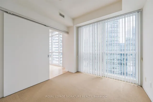 Additional image 10 of 55 Bremner Blvd Unit 3007