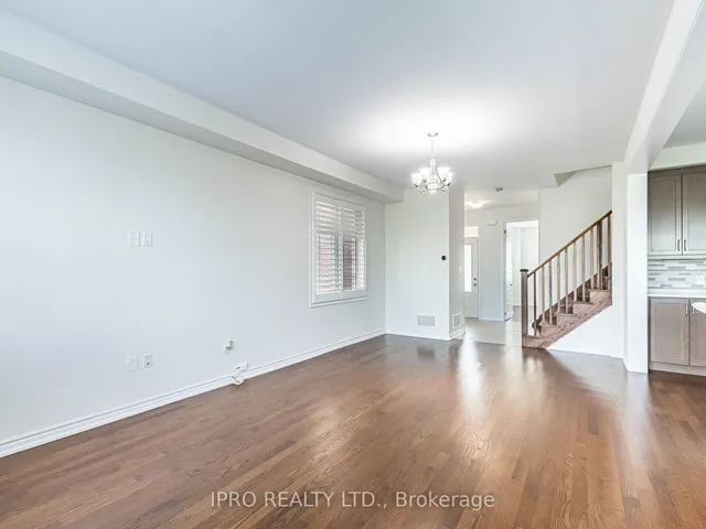 Additional image 8 of 67 Locker Pl