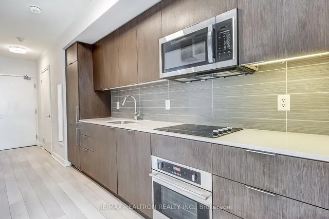 Additional image 12 of 5 Hanna Ave Unit 449